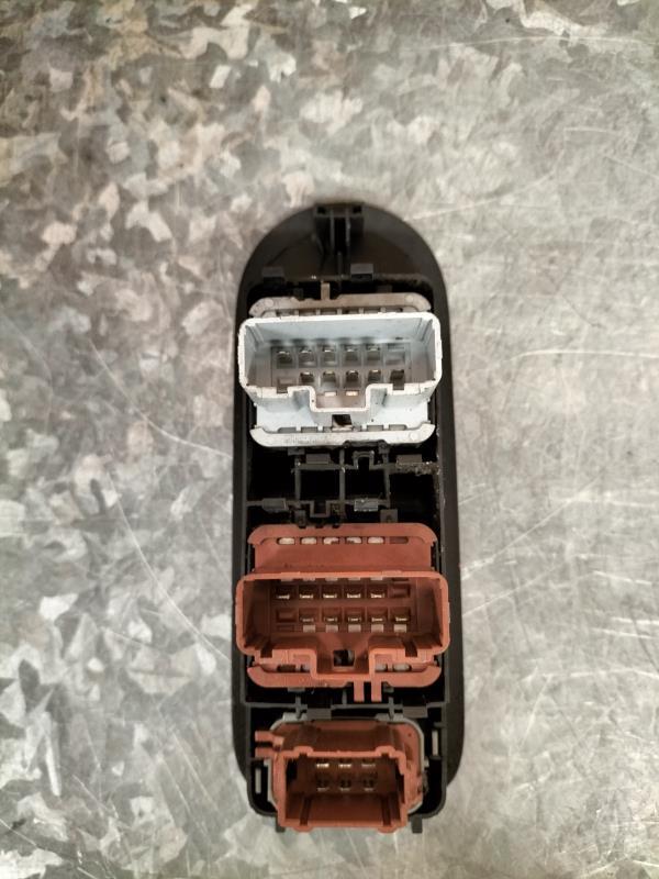 Interruttore lavacristalli anteriore sinistro RENAULT MEGANE 2 PHASE 1 Diésel - 1