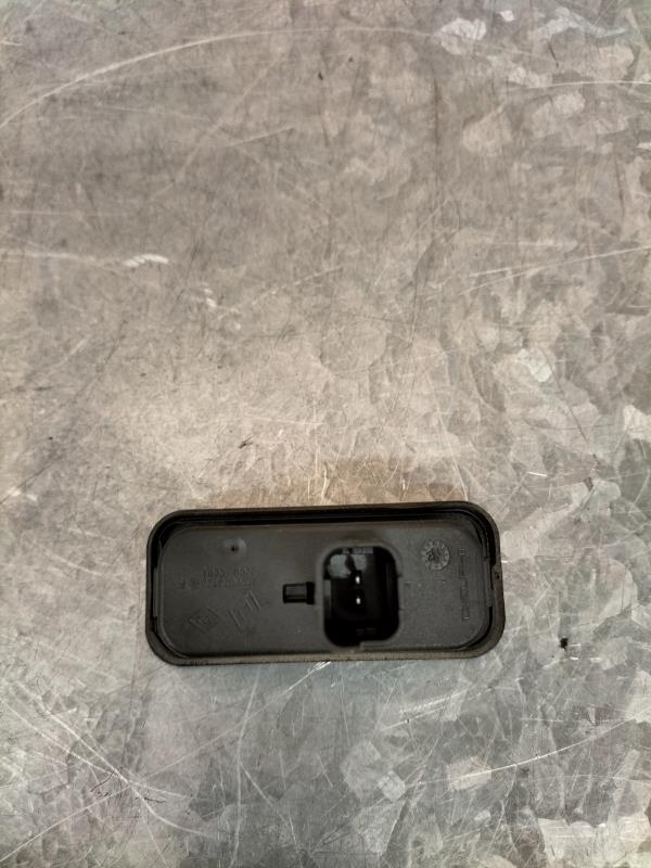 Bouton de coffre RENAULT SCENIC 3 PHASE 2 Diesel - 1