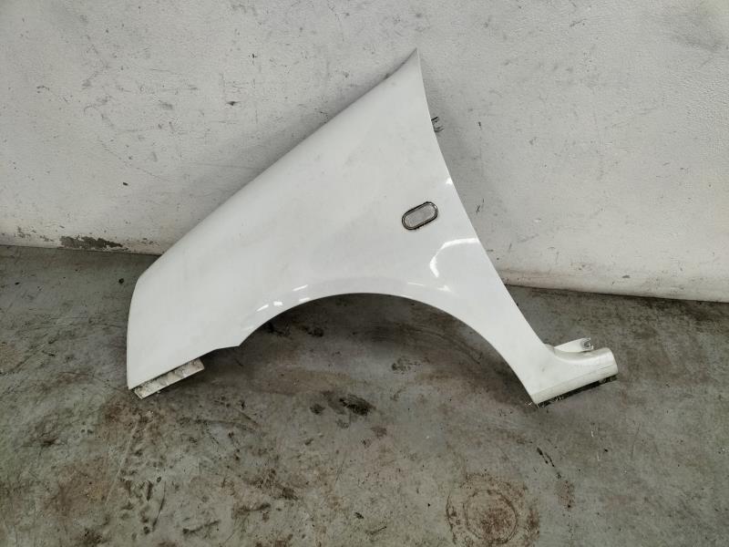 Aile avant gauche RENAULT CLIO 2 PHASE 2 Diesel - 1