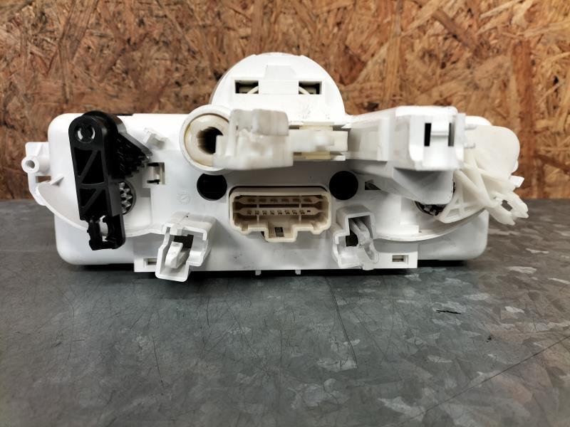 Commande chauffage RENAULT CLIO 3 PHASE 1 Essence - 1
