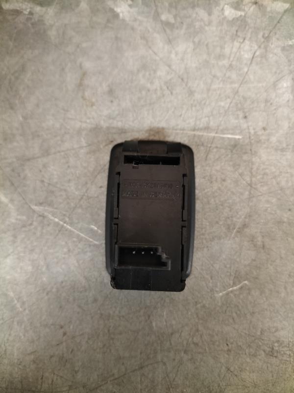 Interruttore lavacristalli posteriore sinistro BMW X5 E70 PHASE 1 Diésel - 1