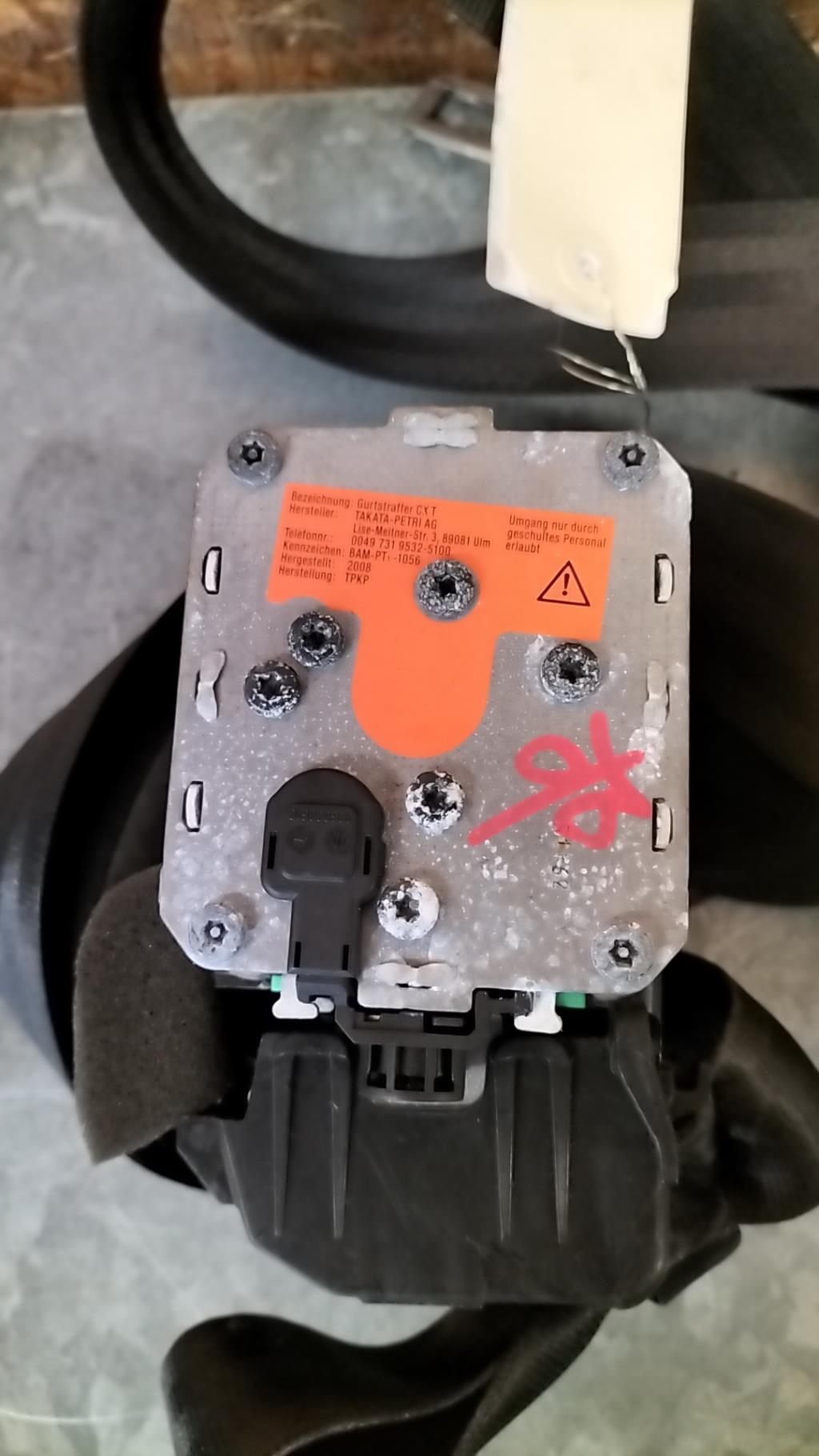 Cintura di sicurezza anteriore sinistra AUDI A4 3 AVANT PHASE 1 BREAK Diésel - 1