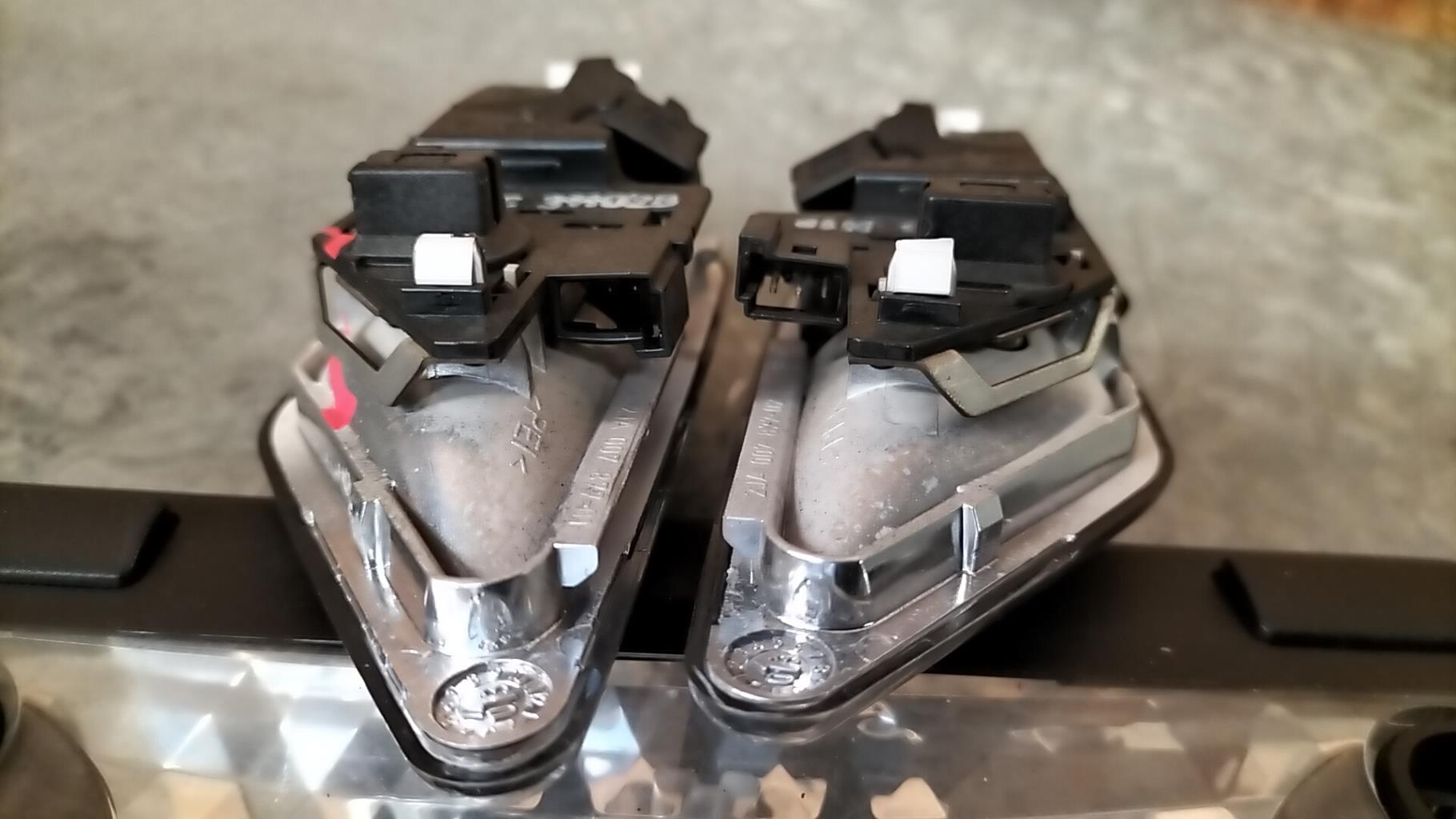 Eclairage de plafonnier BMW SERIE 3 E46 COUPE PHASE 2 Diesel - 1
