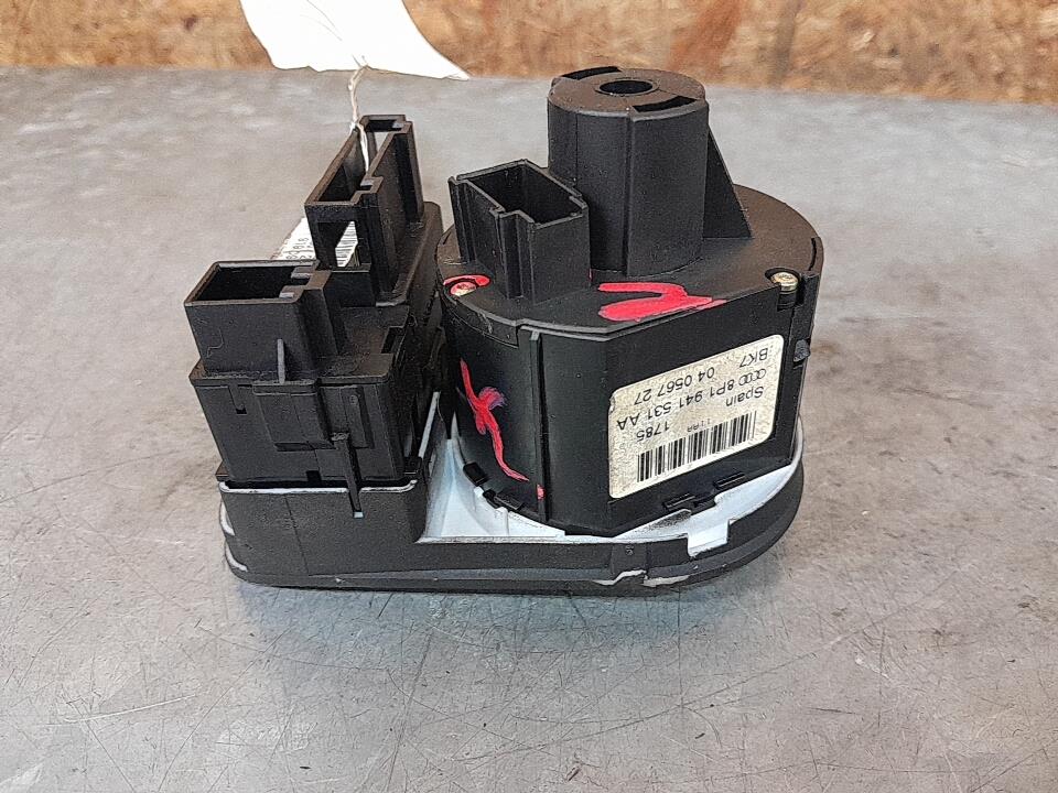 Bouton/Interrupteur AUDI A3 2 PHASE 1 Diesel - 1