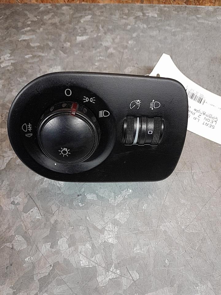 Commande de phare SEAT LEON 2 PHASE 1 Diesel - 1