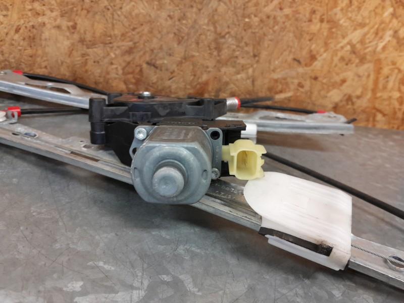 Alzacristalli elettrico anteriore destro FORD FIESTA 6 PHASE 1 Diésel - 1