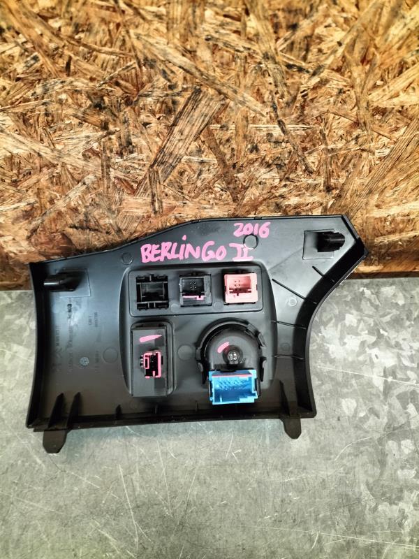Commande de reglage hauteur de phare CITROEN BERLINGO 2 PHASE 3 Diesel - 1