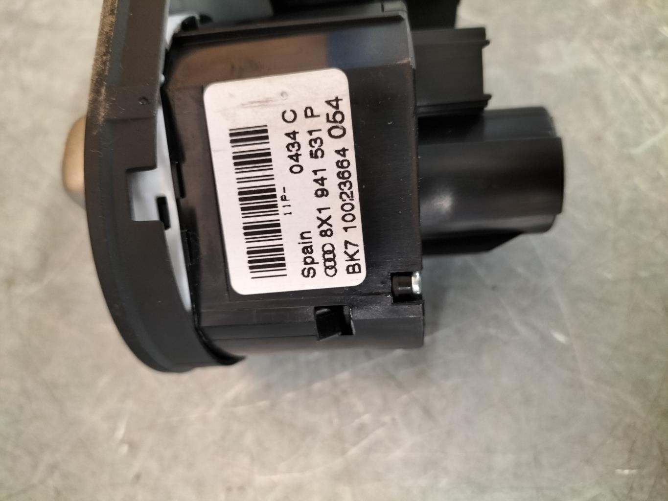 Commande de phare AUDI A1 1 SPORTBACK PHASE 1 Essence - 1
