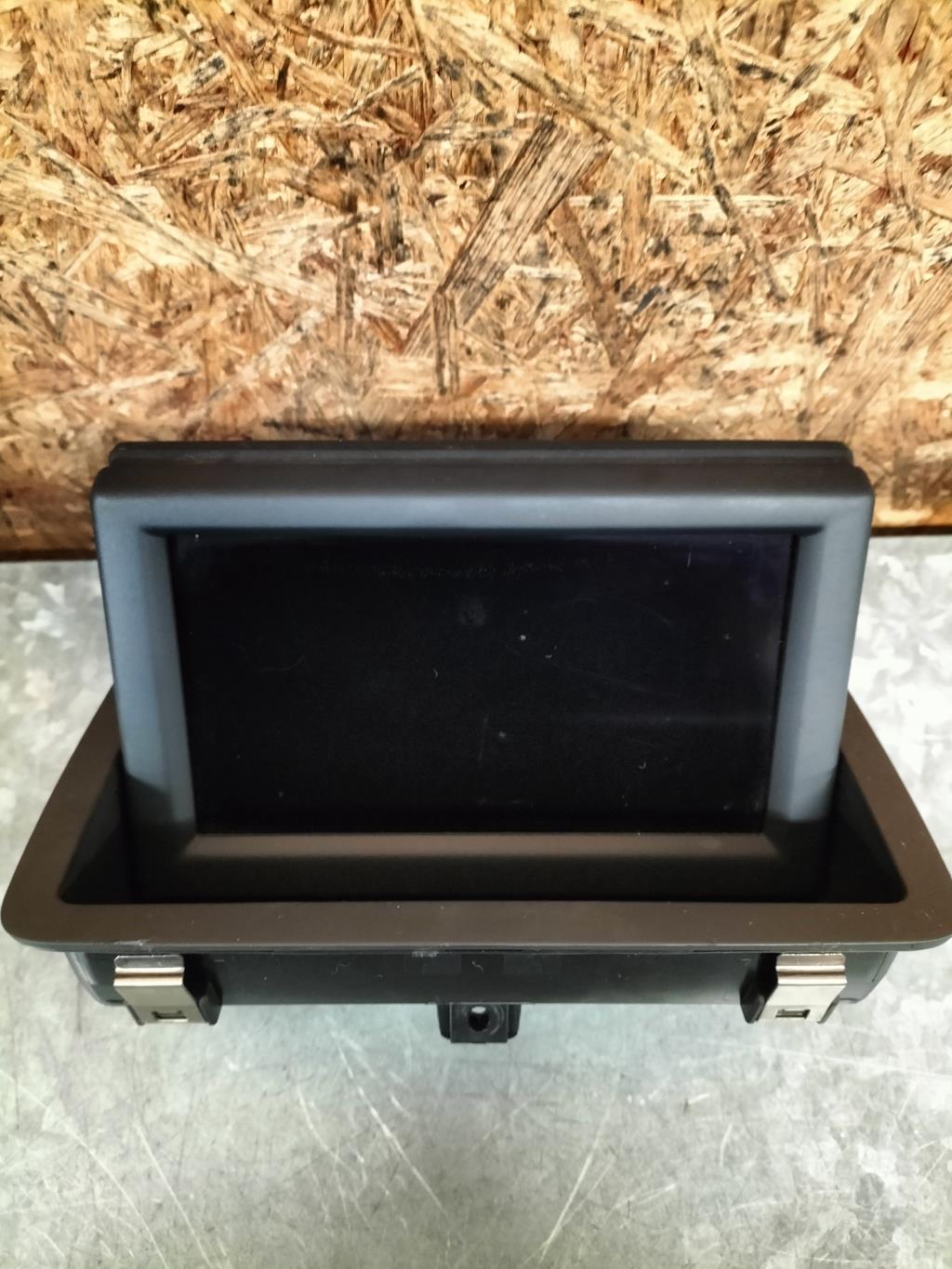 Ecran GPS AUDI A1 1 SPORTBACK PHASE 1 Essence - 1