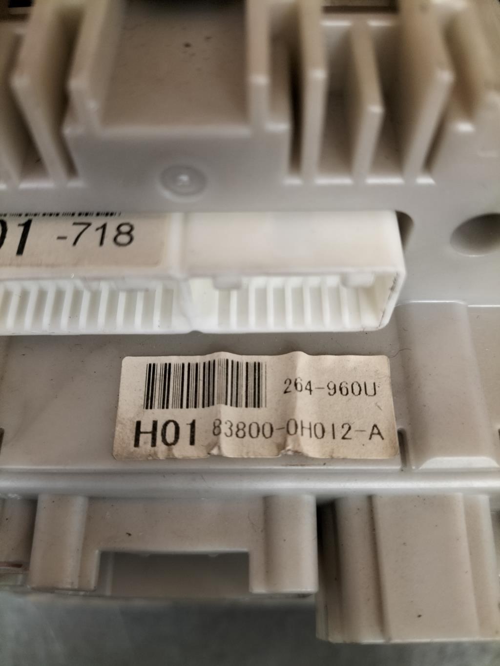 Compteur TOYOTA AYGO 1 PHASE 2 Essence - 1