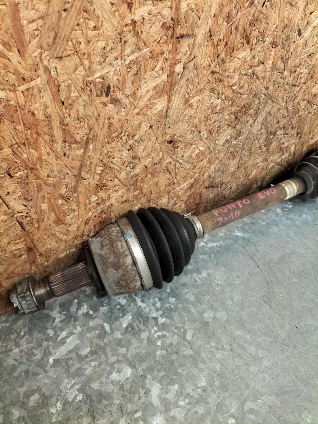 Giunto cardanico albero di trasmissione sinistro FIAT PUNTO EVO 3 Diésel - 1