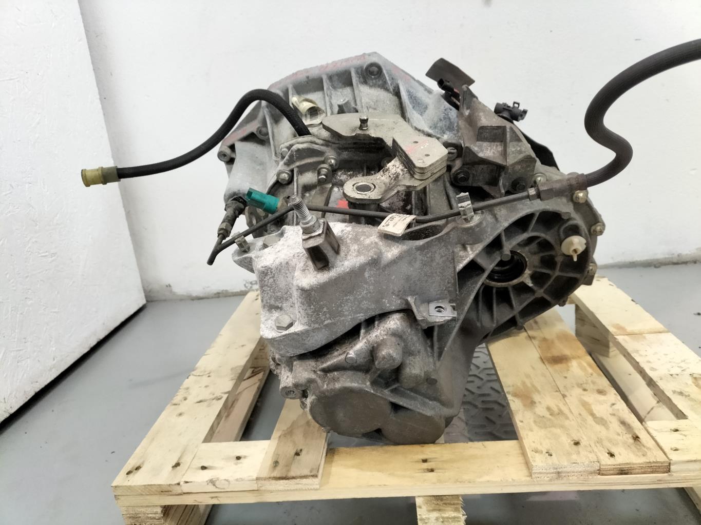 Boite de vitesses DACIA DUSTER 1 PHASE 1 Diesel - 1