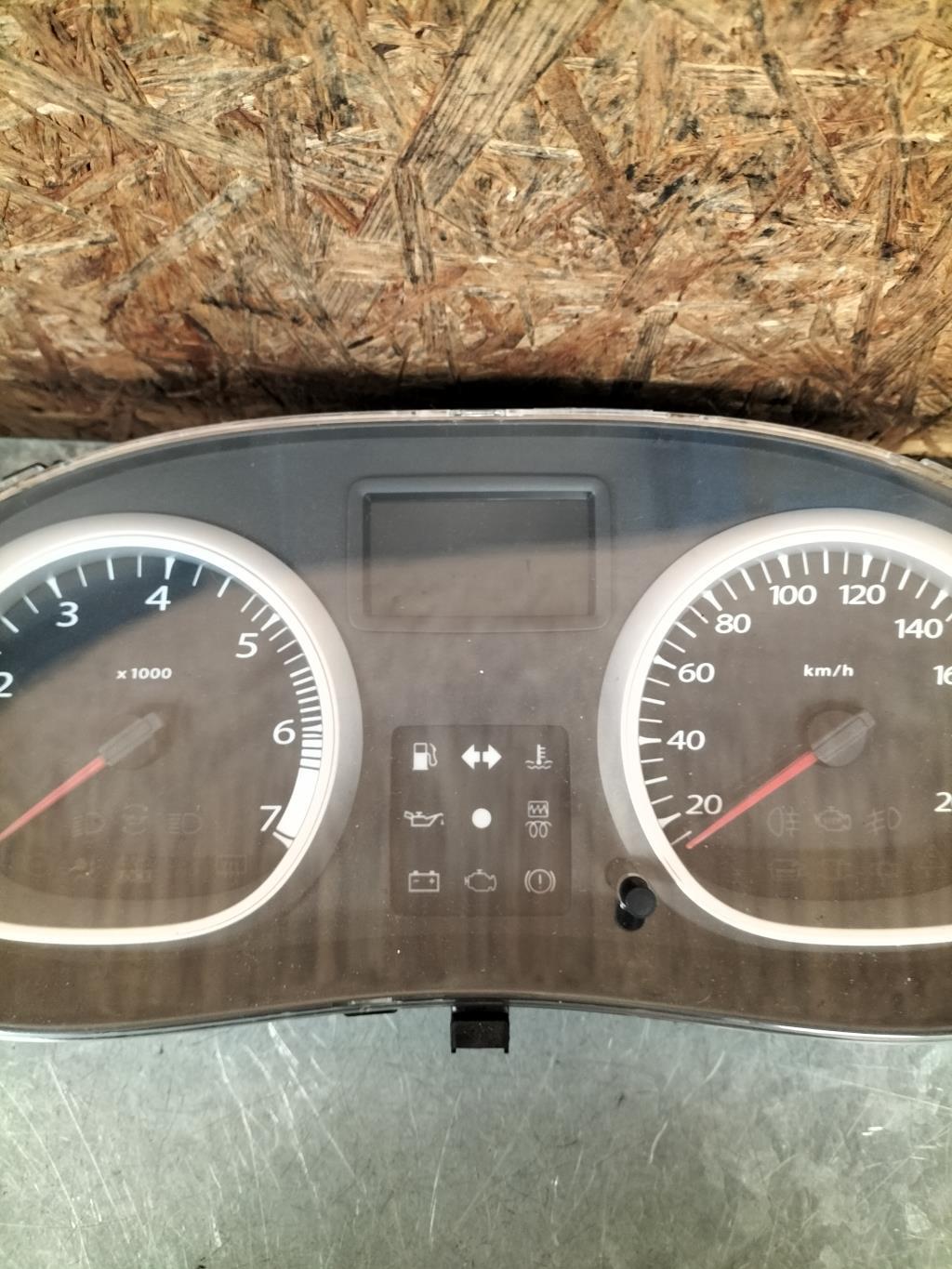 Compteur DACIA DUSTER 1 PHASE 1 Diesel - 1