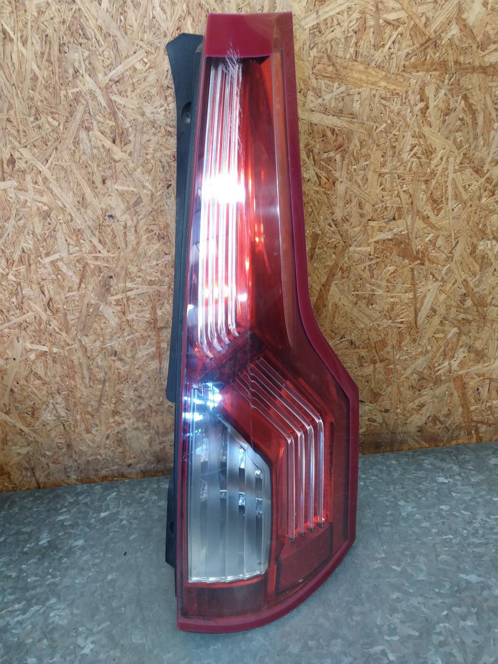 Fanale posteriore principale destro (luci) CITROEN C4 GRAND PICASSO 1 Diésel - 1