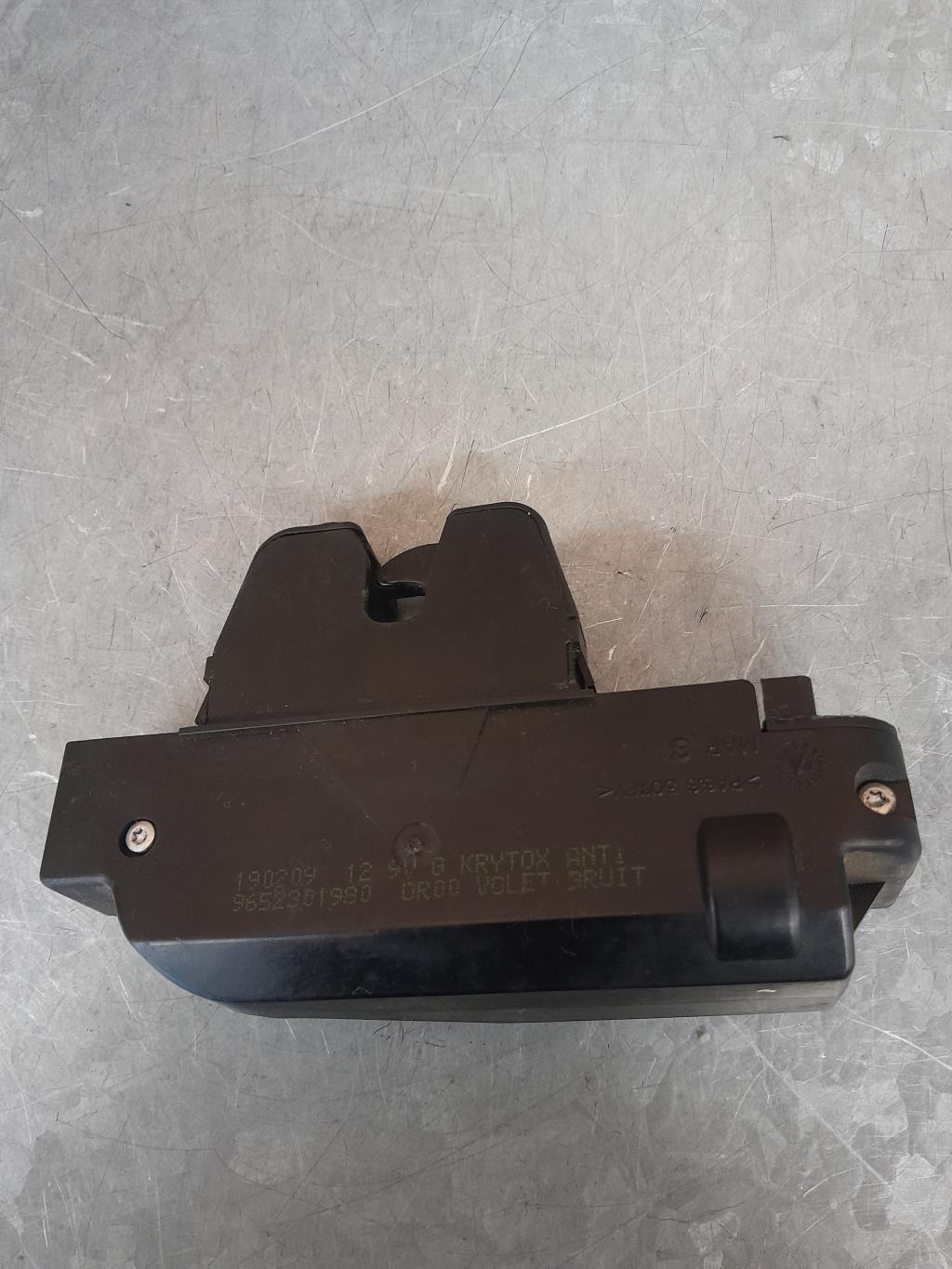 Serrure de coffre CITROEN C3 1 PHASE 2 Diesel - 1