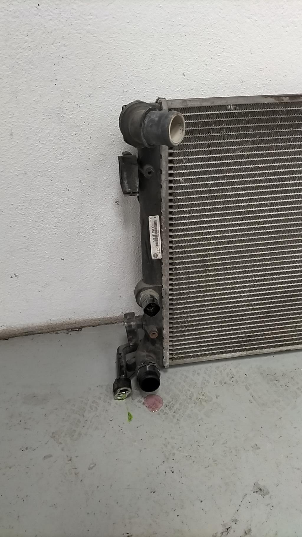 Radiateur eau VOLKSWAGEN GOLF 4 Essence - 1