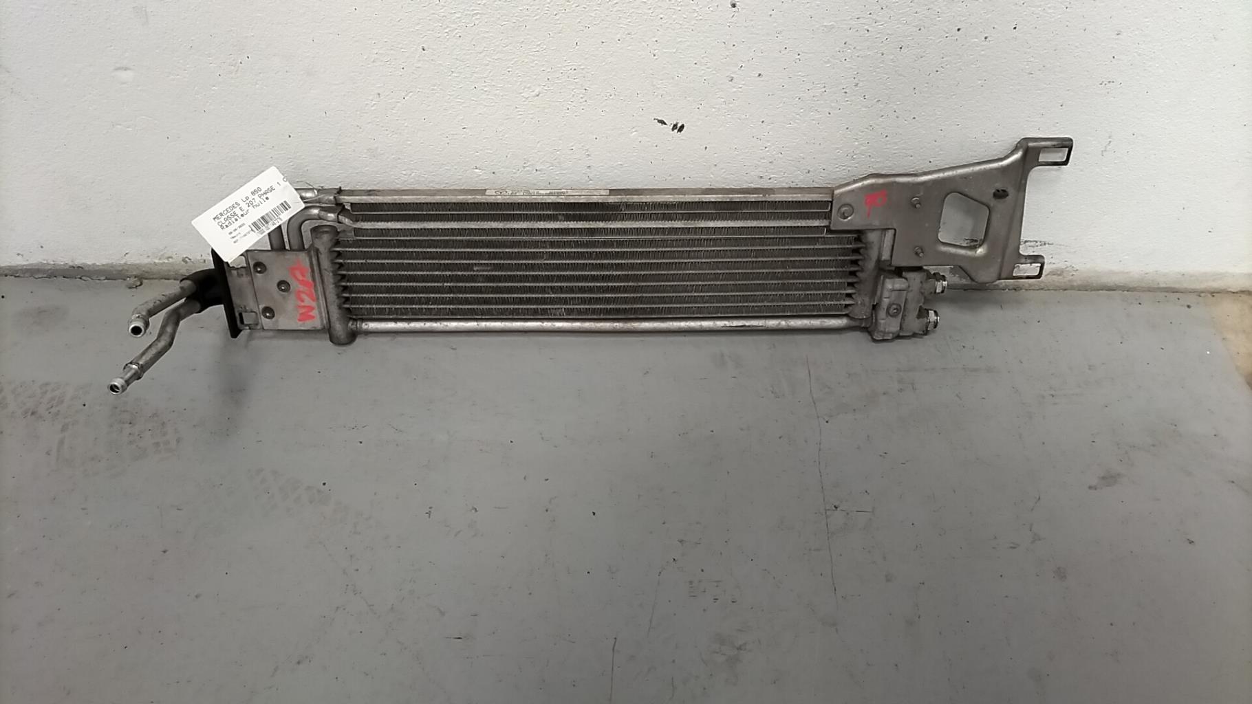Radiatore olio MERCEDES CLASSE E 207 PHASE 1 COUPE Diésel - 1