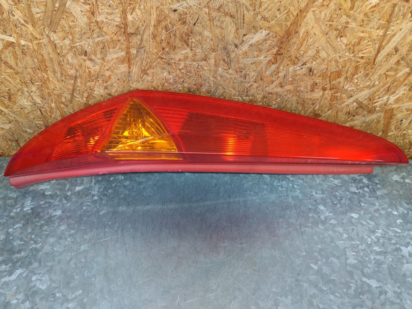 Fanale posteriore principale destro (luci) FIAT GRANDE PUNTO Diésel - 1