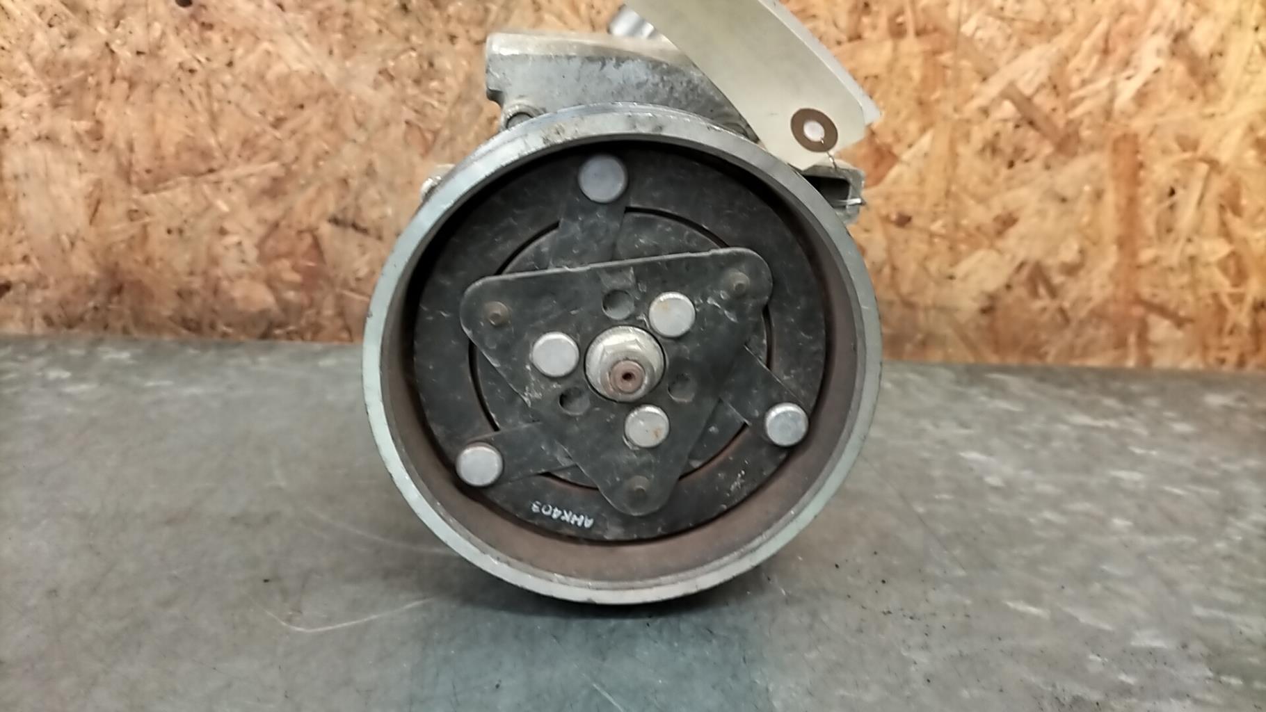 Compresseur clim RENAULT CLIO 3 PHASE 2 Essence - 1