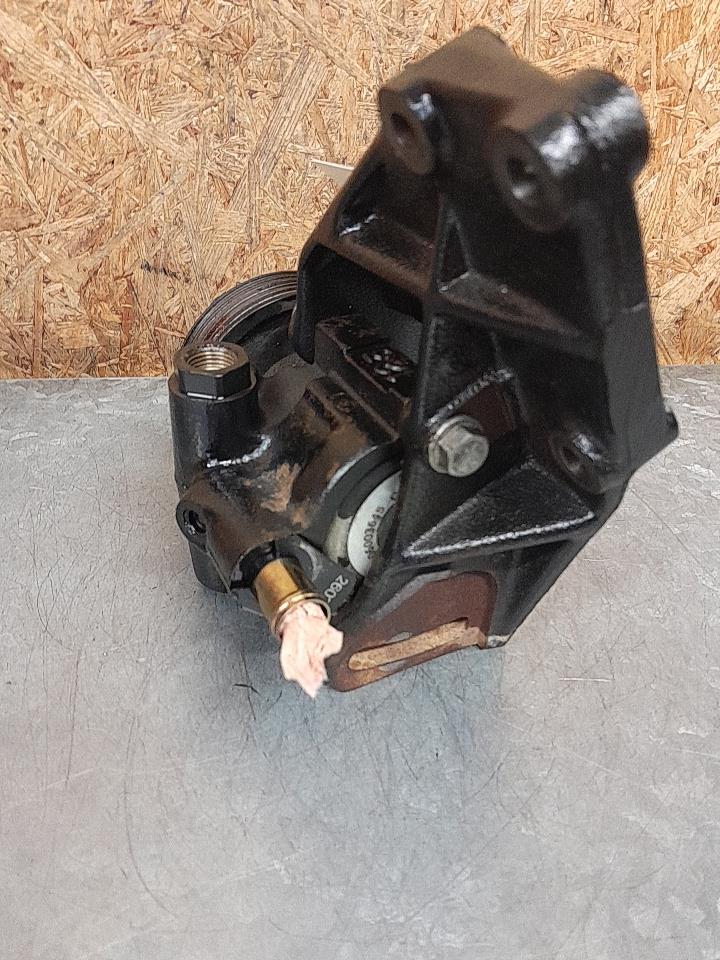 Pompe de direction RENAULT TRAFIC 1 PHASE 3 Diesel - 1