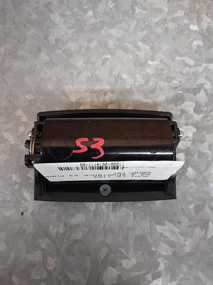 Cendrier AUDI A3 2 SPORTBACK S3 PHASE 2 Essence - 1