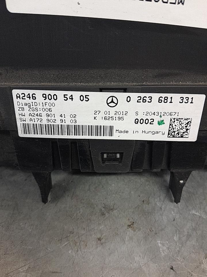 Compteur MERCEDES CLASSE B 246 PHASE 1 Diesel - 1
