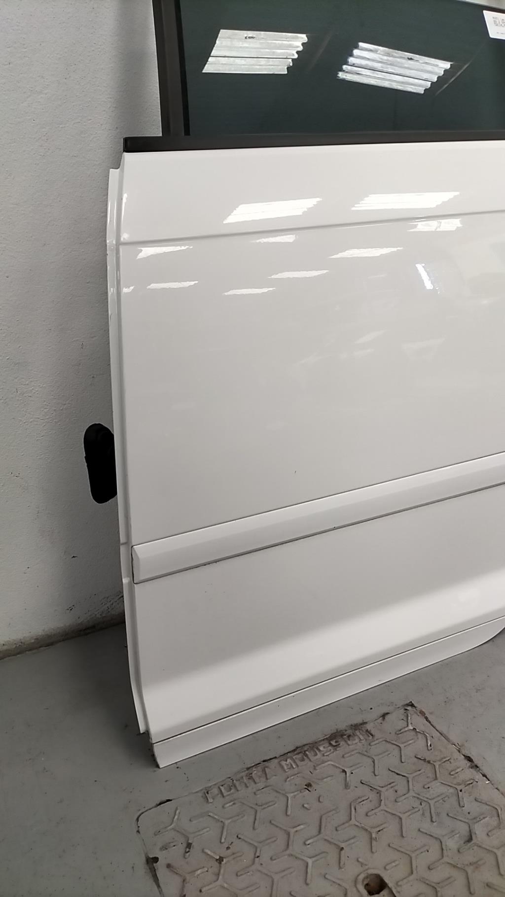 Porte arriere gauche AUDI A3 2 SPORTBACK S3 PHASE 2 Essence - 1