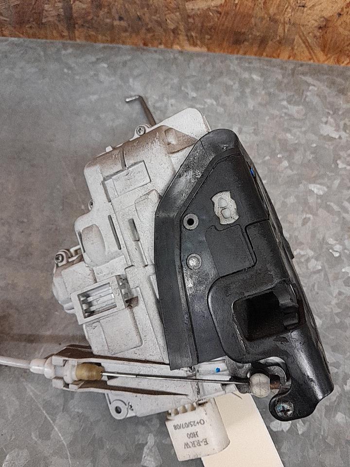 Serrure avant droit AUDI A3 2 SPORTBACK S3 PHASE 2 Essence - 1