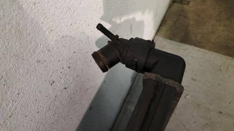 Radiateur eau VOLKSWAGEN GOLF 5 Diesel - 1