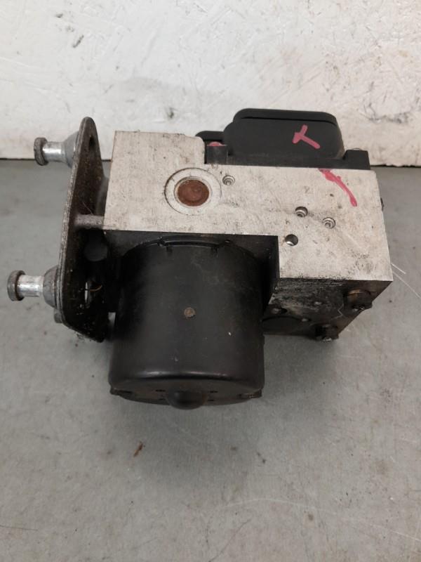 Blocco ABS (antibloccaggio freni) MERCEDES CLASSE E 210 PHASE 1 Diésel - 1