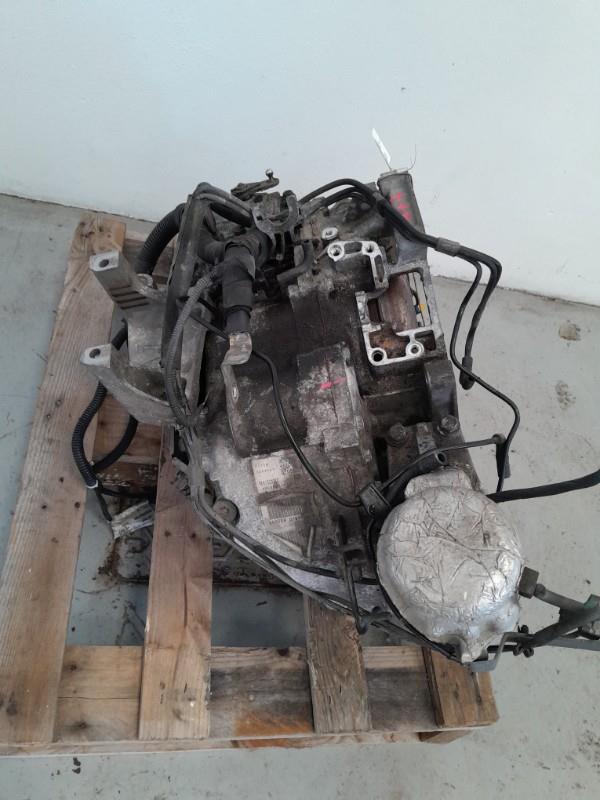Boite de vitesses PEUGEOT 407 COUPE Diesel - 1