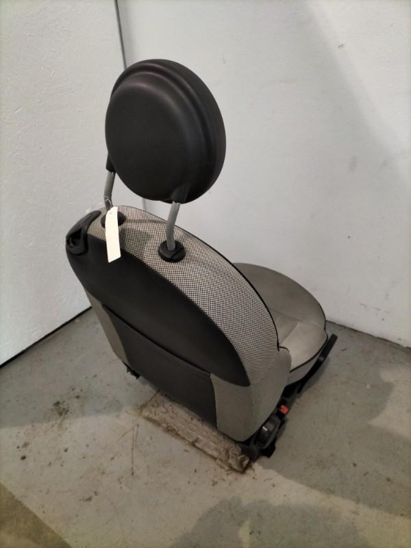 Siege avant gauche FIAT 500 2 PHASE 1 Diesel - 1