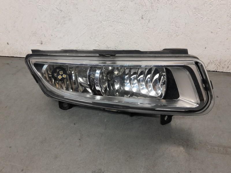 Fendinebbia destro (luci) VOLKSWAGEN POLO 5 PHASE 1 Gasolina - 1