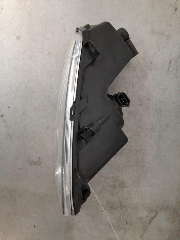 Fendinebbia sinistro (luce) VOLKSWAGEN POLO 5 PHASE 1 Gasolina - 1