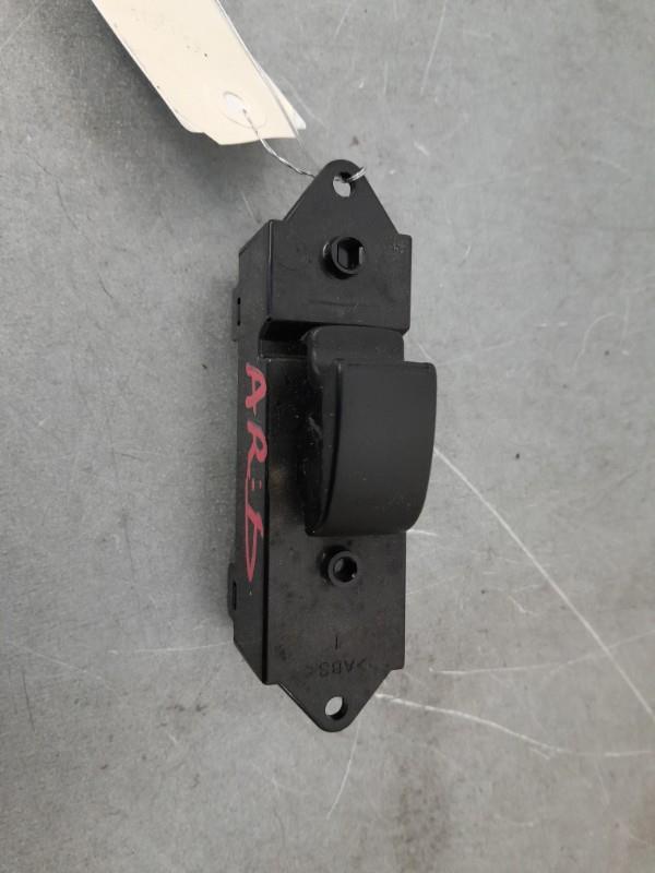 Interruttore lavacristalli posteriore destro CITROEN C-CROSSER Diésel - 1