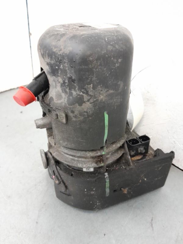 Pompe de direction CITROEN C5 2 Diesel - 1