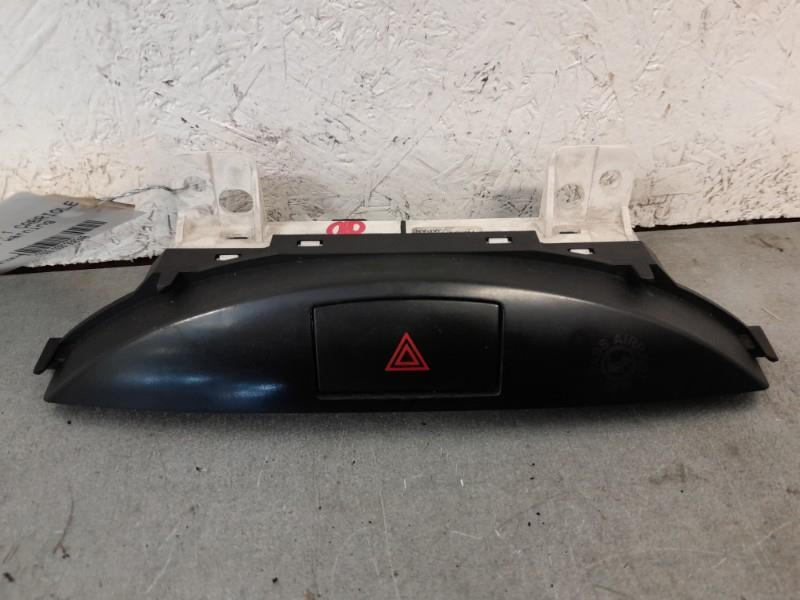 Bouton de warning MAZDA MX5 3 PHASE 1 CABRIOLET Essence - 1