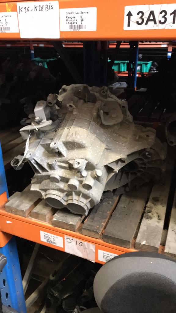 Boite de vitesses MITSUBISHI COLT 6 PHASE 1 Essence - 1