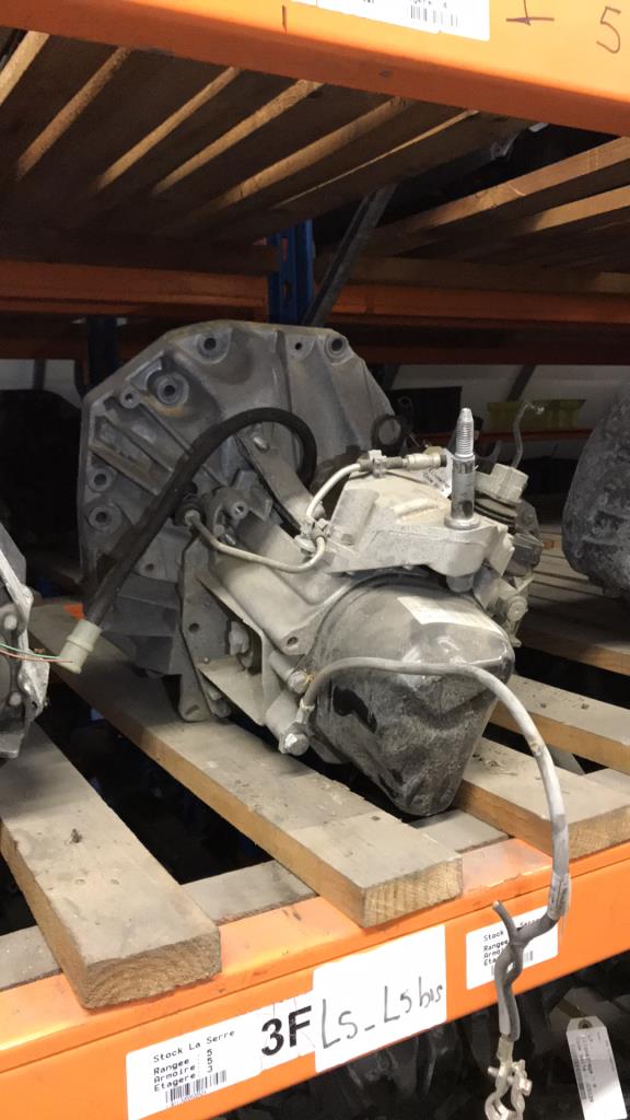 Boite de vitesses RENAULT CLIO 3 PHASE 1  - 1