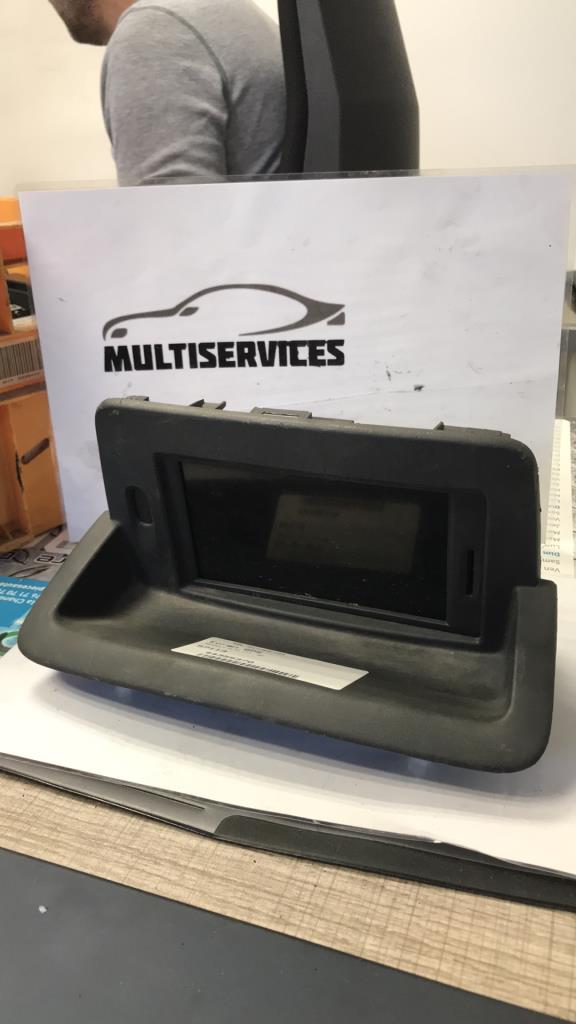 Ecran GPS RENAULT CLIO 3 PHASE 2 Diesel - 1