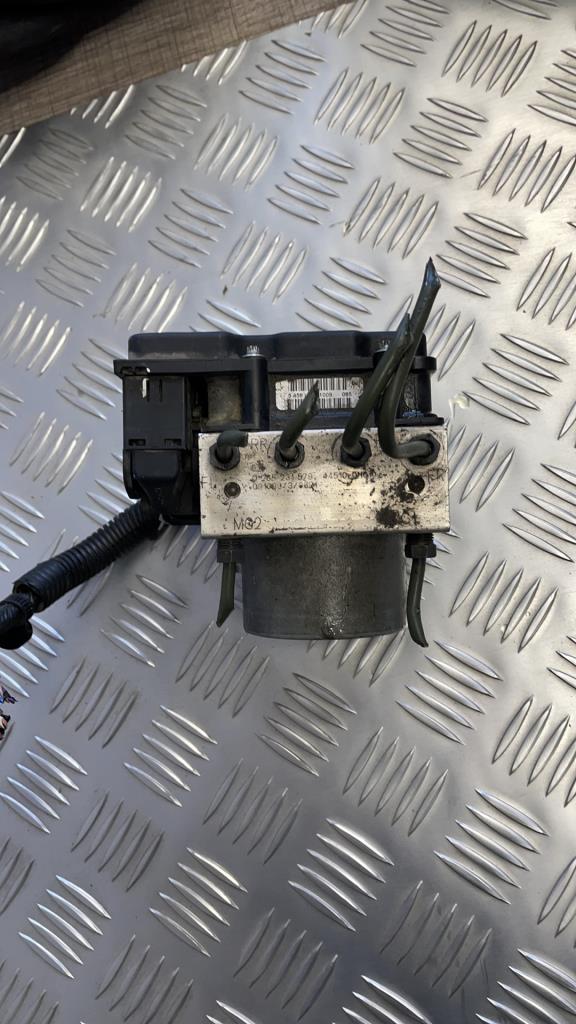 Blocco ABS (antibloccaggio freni) CITROEN C1 1 PHASE 2 Gasolina - 1