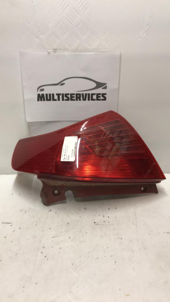Fanale posteriore principale destro (luci) SUZUKI SWIFT 3 Diésel - 1