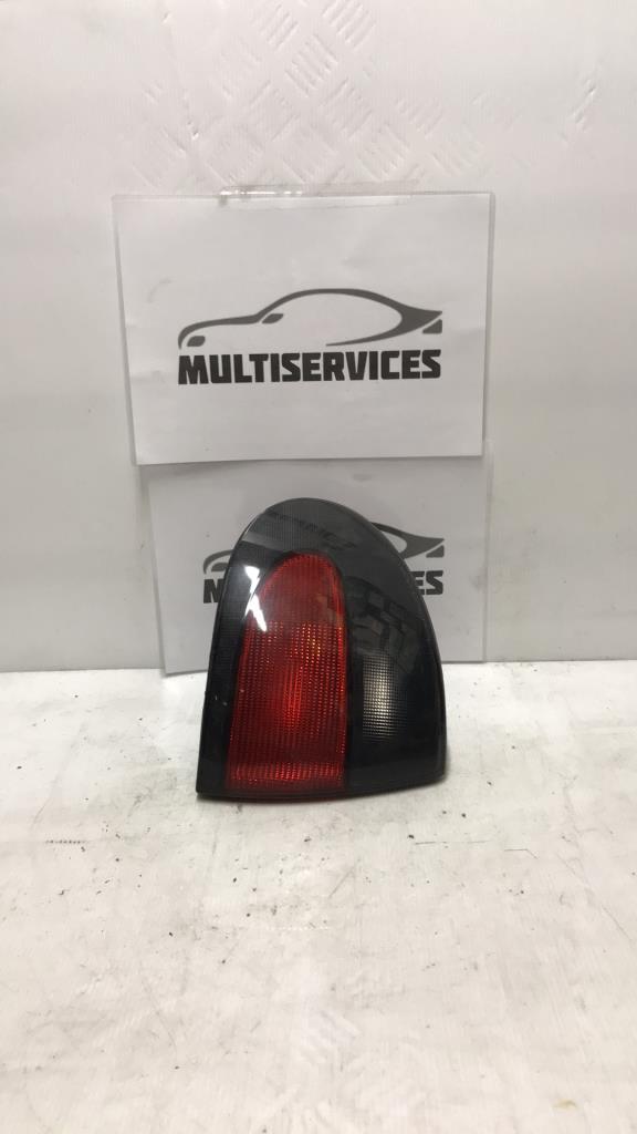 Fanale posteriore principale sinistro (luci) RENAULT MEGANE 1 PHASE 1 Gasolina - 1