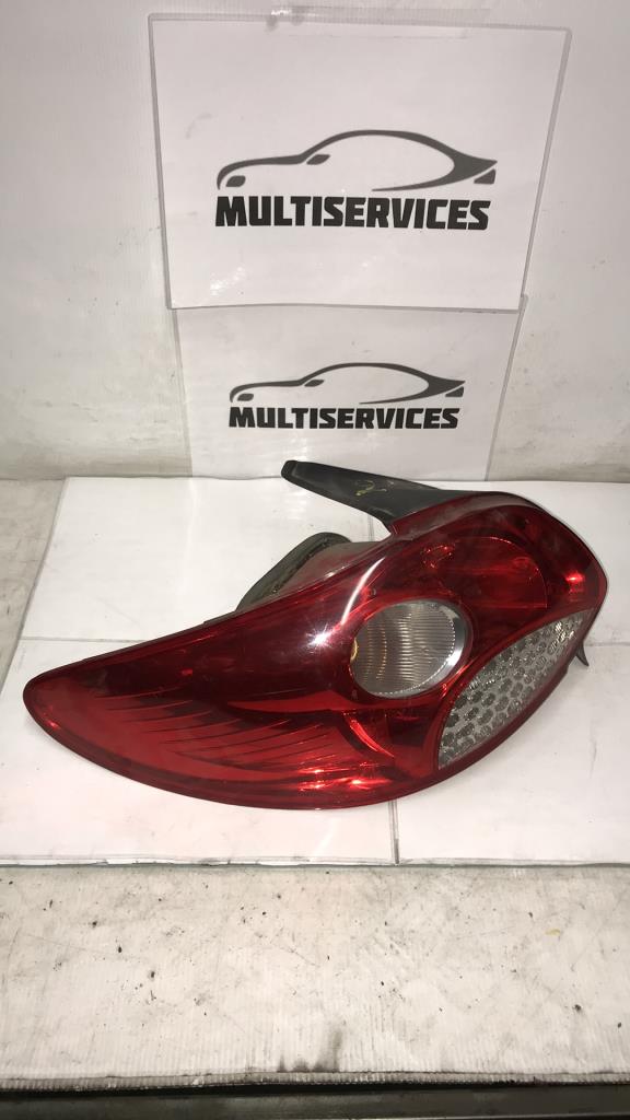 Fanale posteriore principale sinistro (luci) PEUGEOT 206+ Gasolina - 1