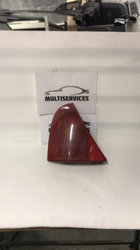 Fanale posteriore principale sinistro (luci) RENAULT CLIO 2 PHASE 1 Gasolina - 1