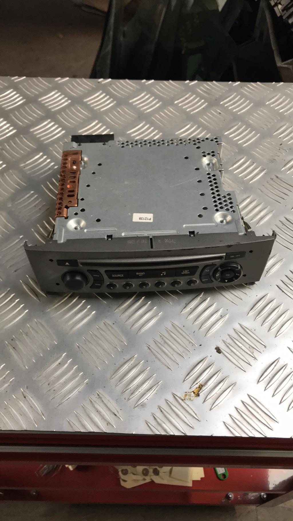 Autoradio originale PEUGEOT 308 1 PHASE 1 Diésel - 1