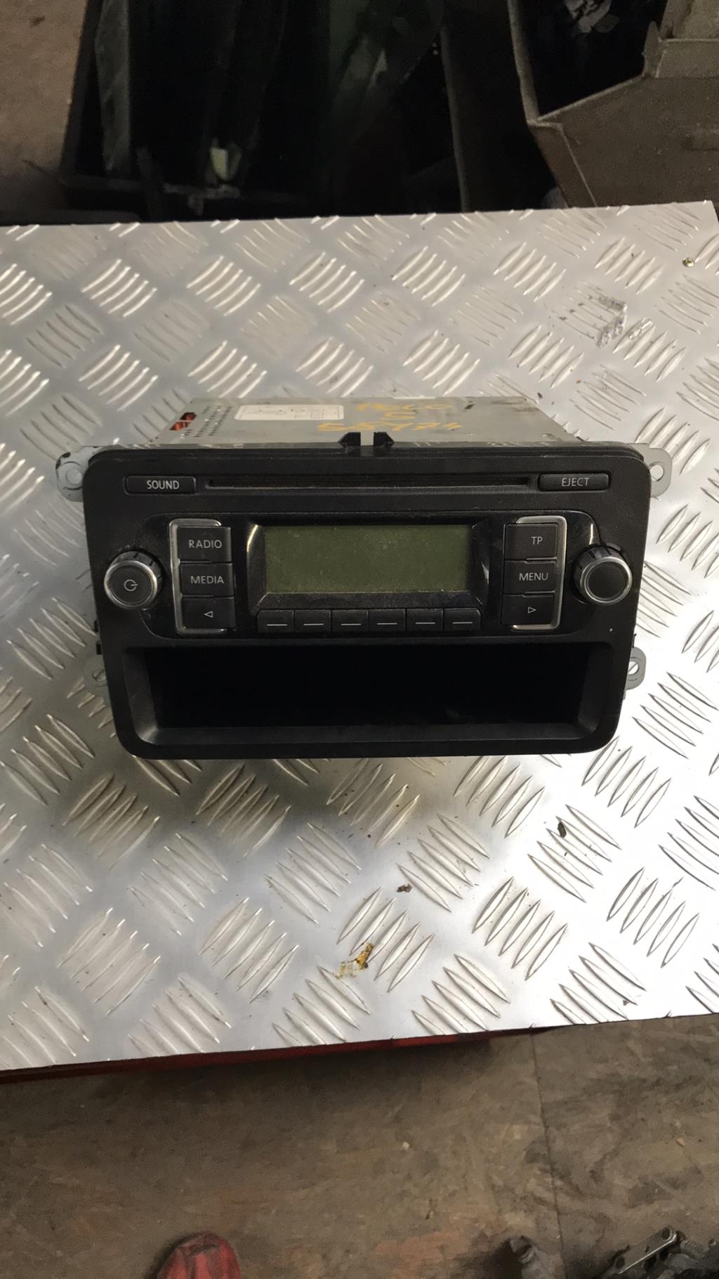 Autoradio originale VOLKSWAGEN POLO 5 PHASE 1  - 1
