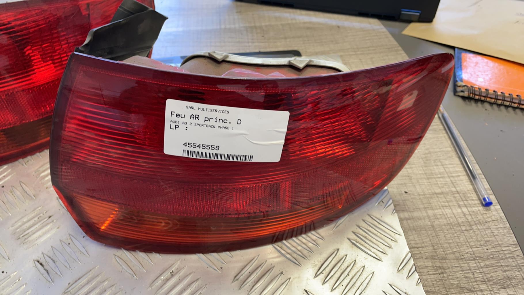 Fanale posteriore principale destro (luci) AUDI A3 2 SPORTBACK PHASE 1 Diésel - 1