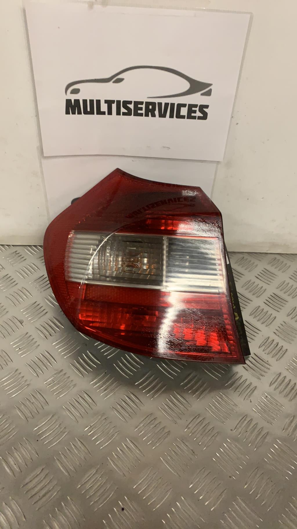 Fanale posteriore principale destro (luci) BMW SERIE 1 E87 PHASE 1 Diésel - 1