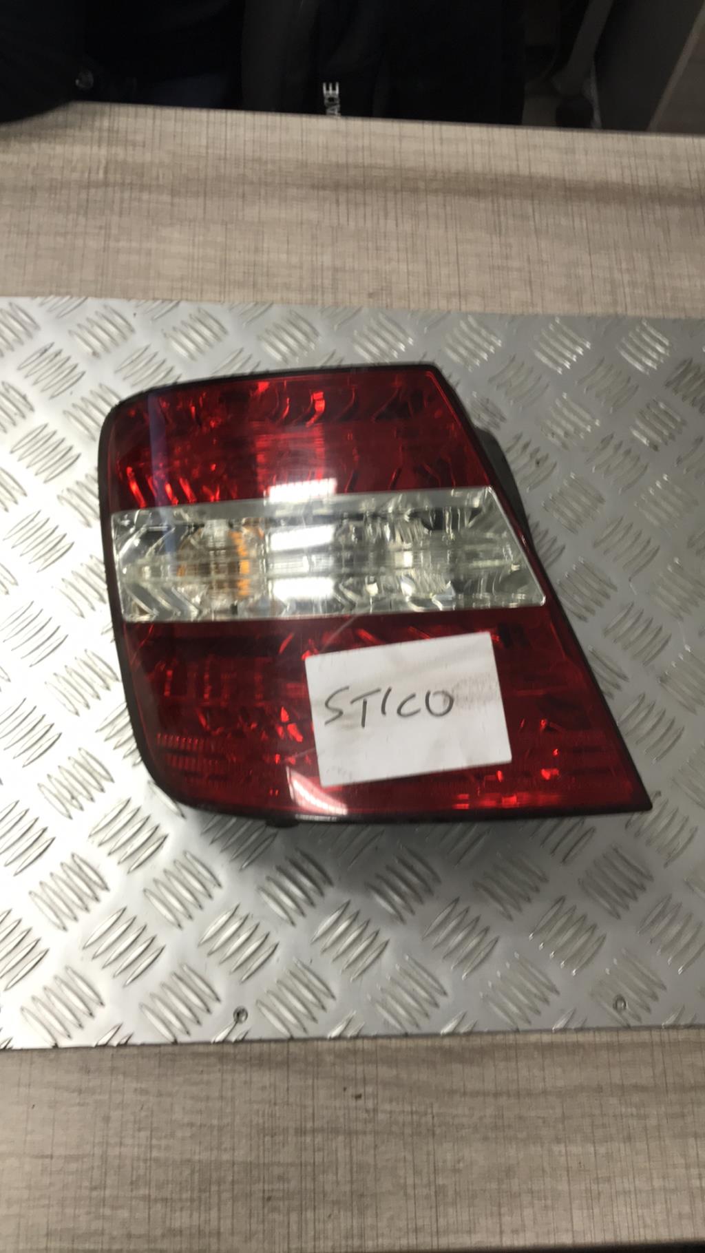 Fanale posteriore principale destro (luci) FIAT STILO Diésel - 1